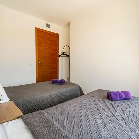 Stunning Penthouse With Rooftop Terrace & Pool 아파트